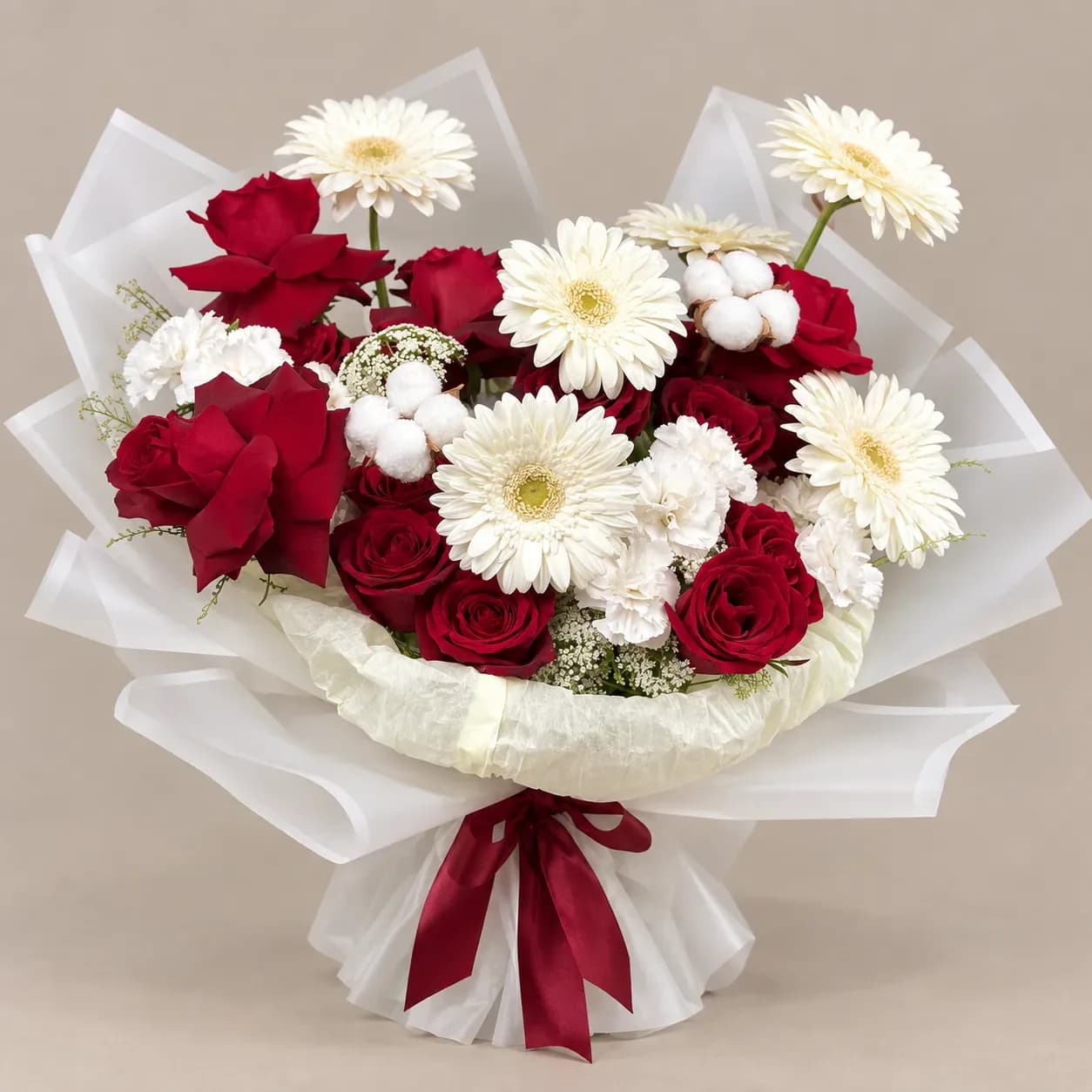 دسته گل رز و ژربرا — دسته گل رز و ژربرا