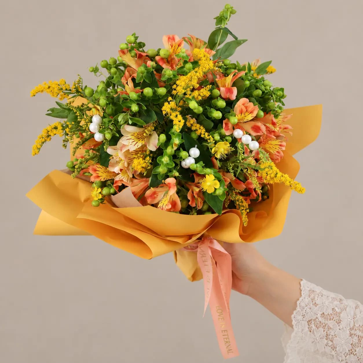 دسته گل آلستر نارنجی — دسته گل آلستر نارنجی