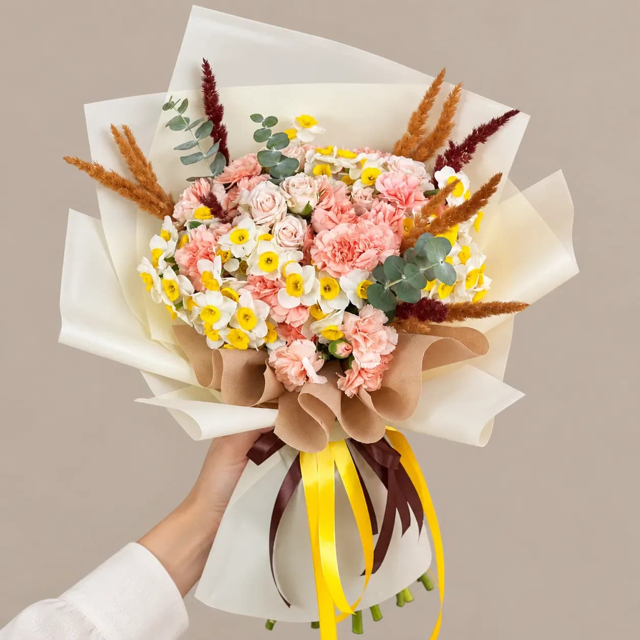 دسته گل نرگس و میخک — دسته گل نرگس و میخک